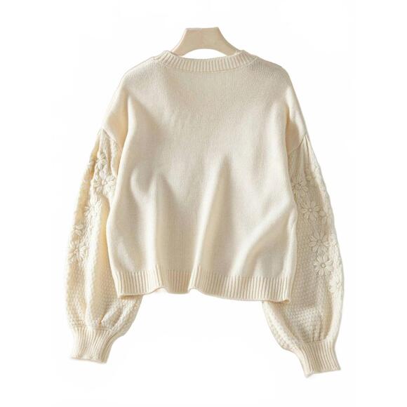 NEW ROSA CLOTHING embroidered daisy knit sweater in off white - Picture 3 of 3